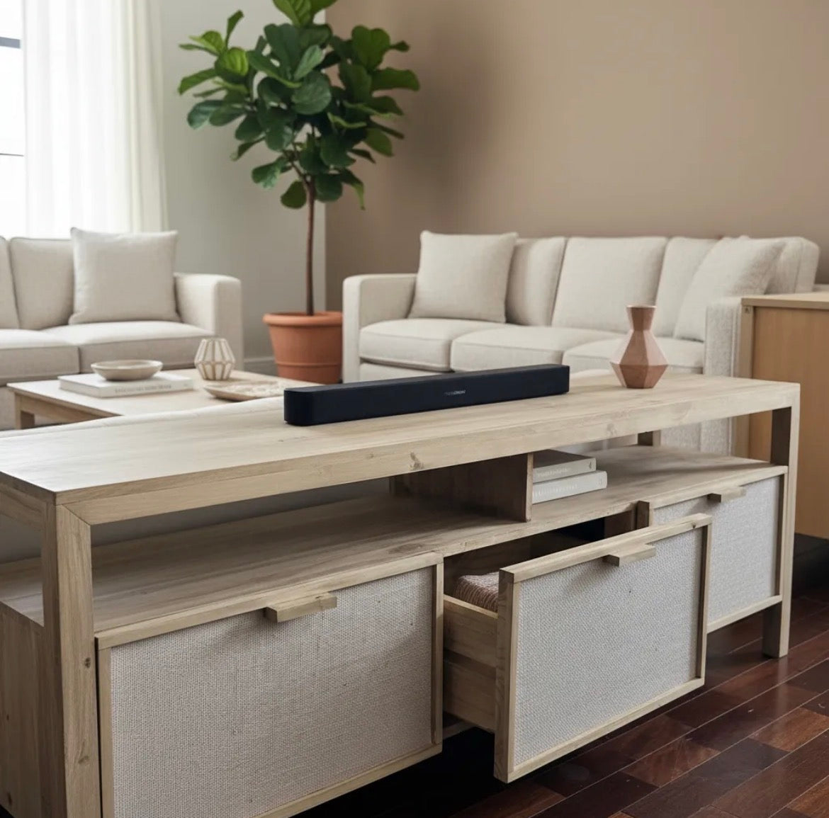 Mueble Rack para TV en Madera Álamo Macizo Fibra Natural