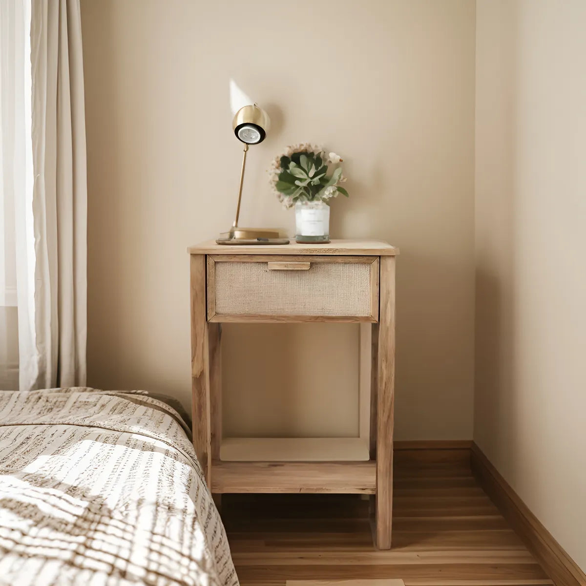 Mesa De Luz Madera Alamo Macizo Teñido En Color Petiribí